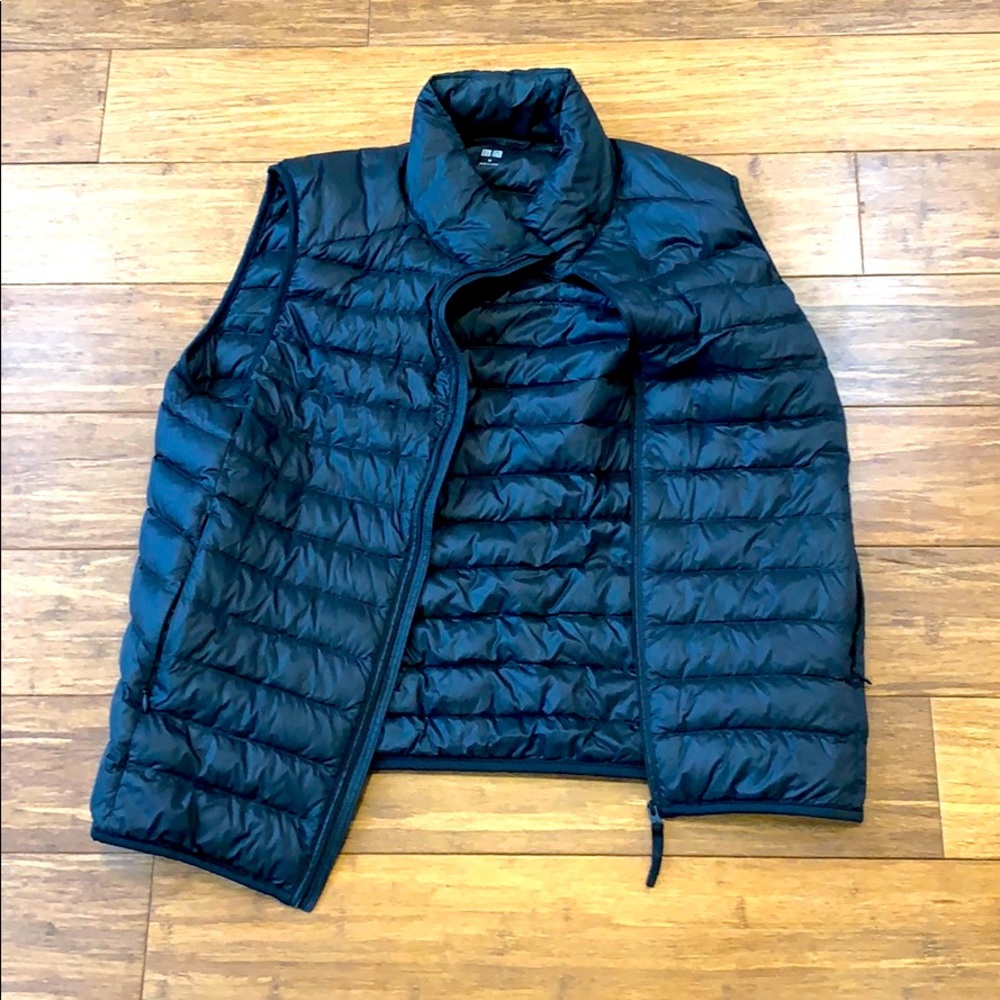 Uniqlo Men’s Puff Vest Black Medium
